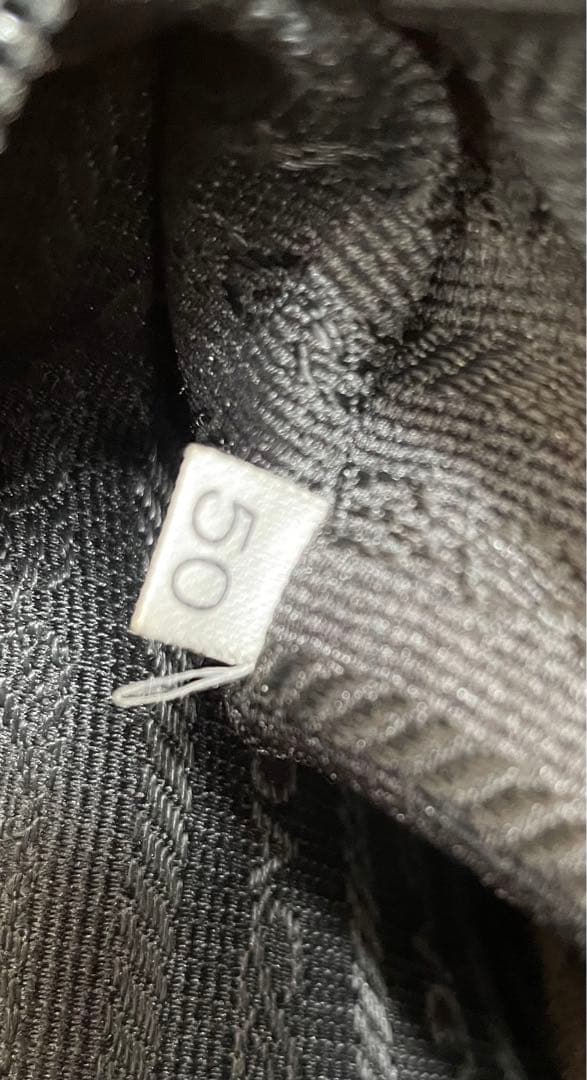 アルビ　正規品PRADA プラダ　キルティング　チェーンショルダーバッグ