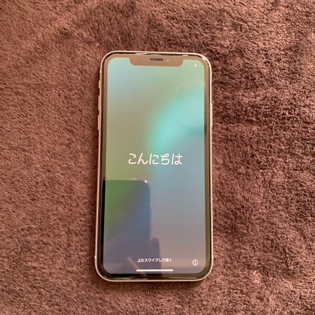 Apple iPhone XR ホワイト　美品