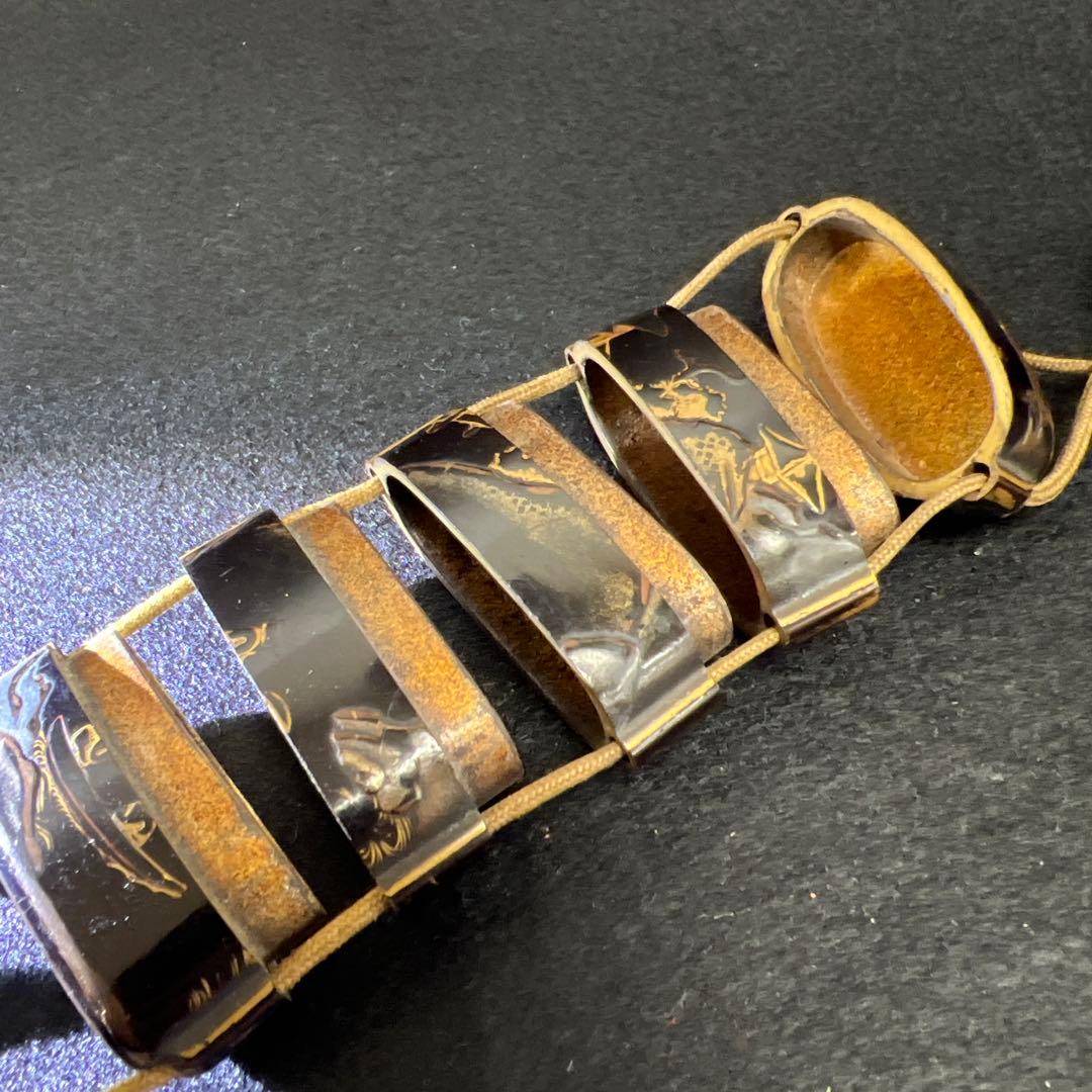 江戸時代　蒔絵木彫五段印籠、透彫木彫根付　43g 東Y8-0109☆2Fタルチ