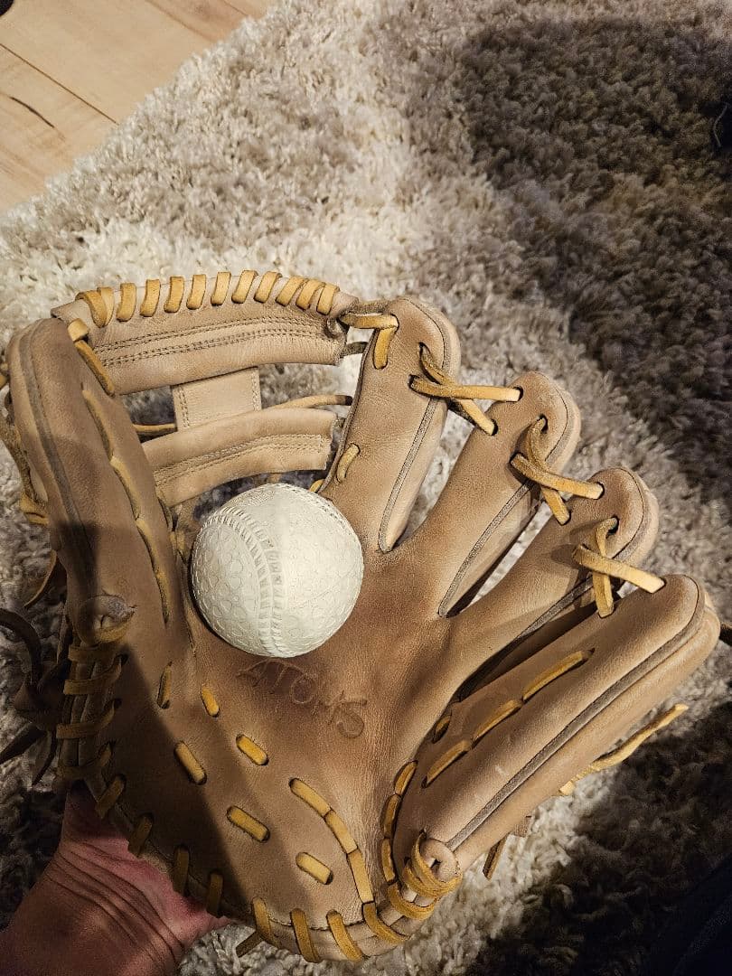 アトムズ　硬式用グラブAKG16型(約27.8cm） 軽量で操作しやすいグローブ