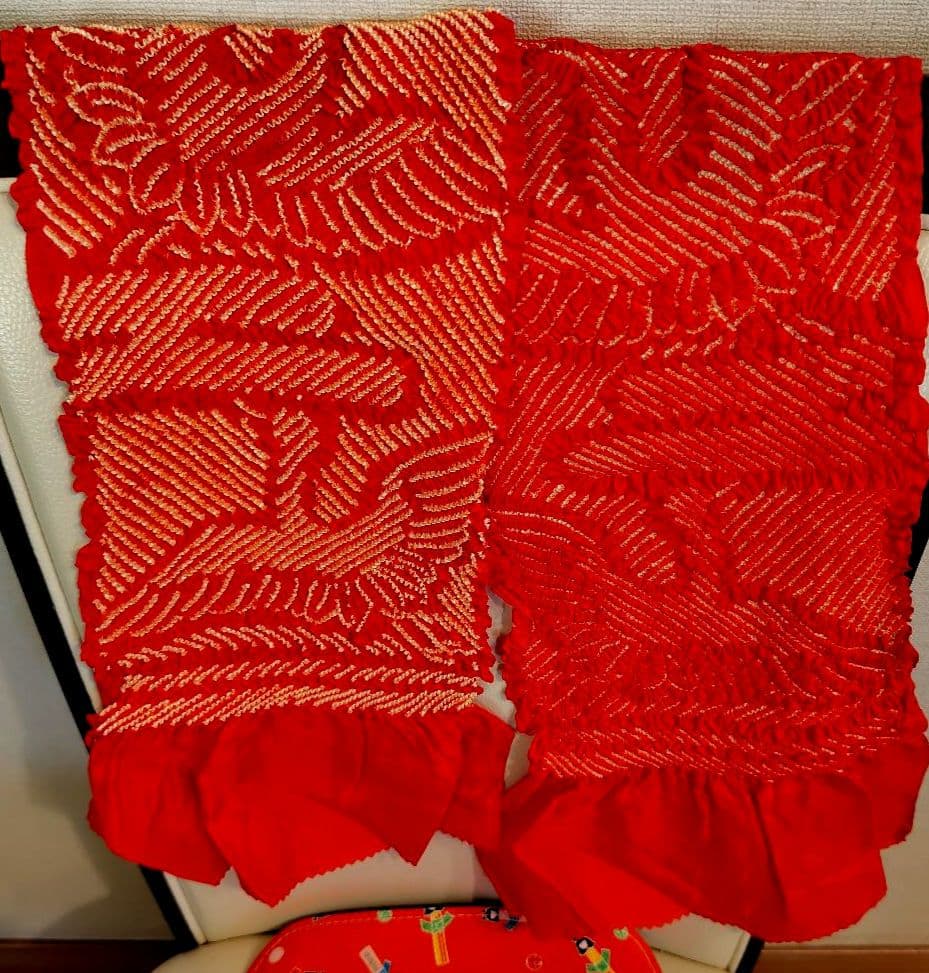 １回使用 7才 七五三 正絹&金刺繍の着物 帯 長襦袢 帯揚 帯板 帯枕 腰紐