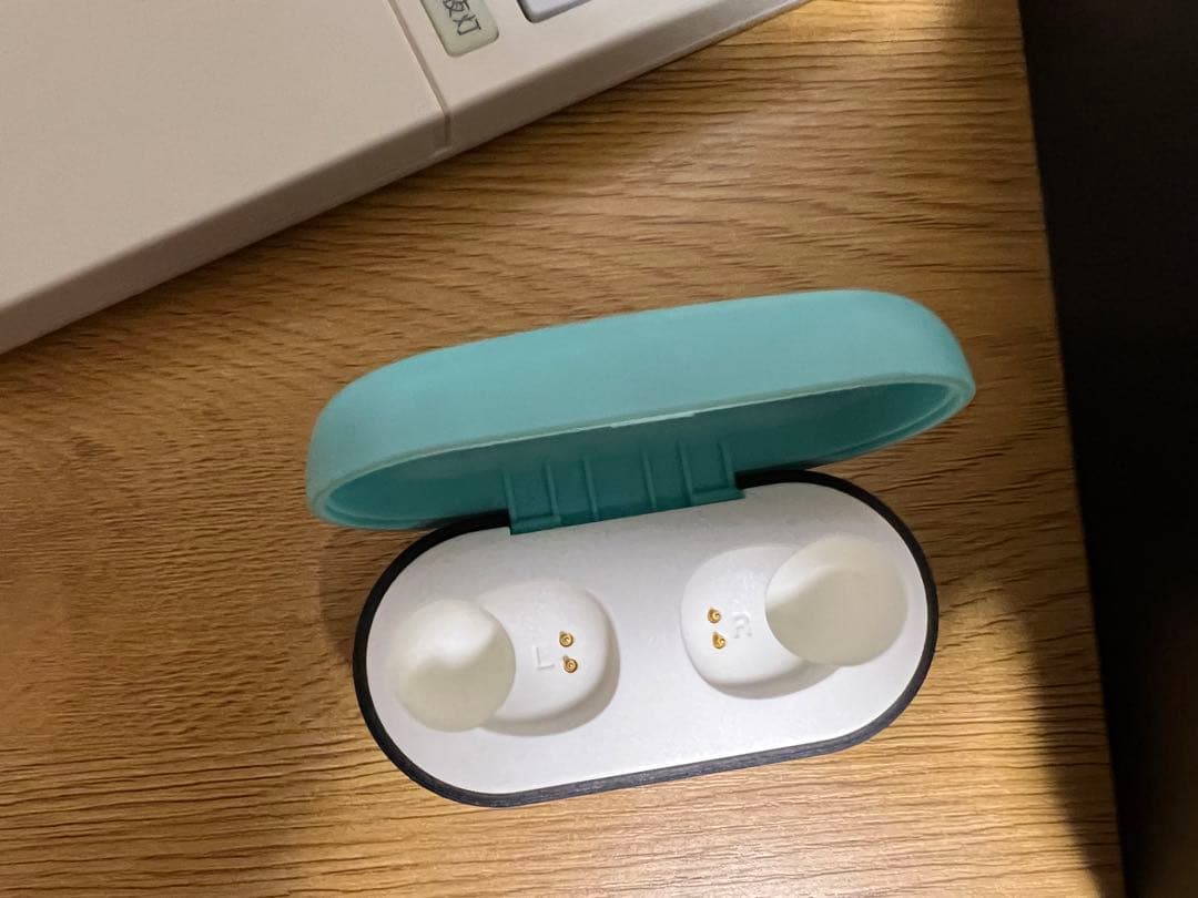 TW-E3B ゆるキャン　志摩リン　ワイヤレスイヤホン