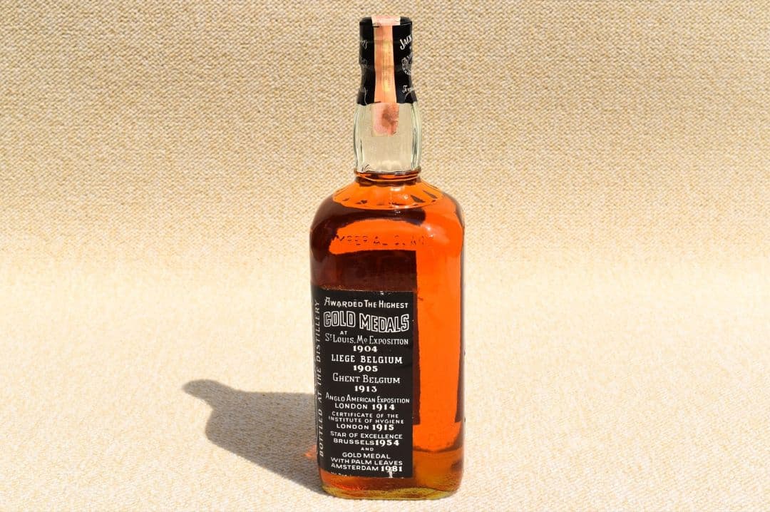 希少！■ ジャックダニエル 旧ボトル IMPERIAL QUART 赤紙封印 ■