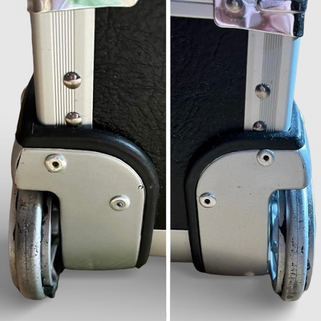 プロ用メイクステーション キャリーケース型　ライト付き　高さ調節可能