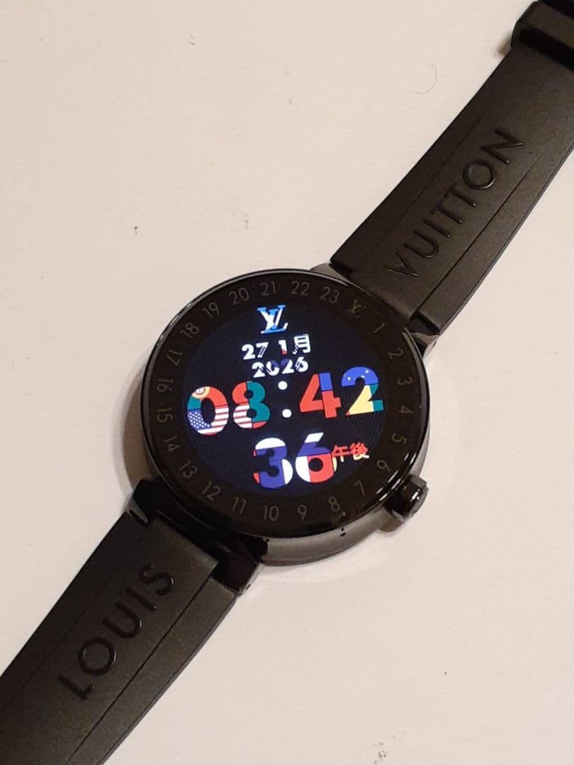 美品　ルイヴィトン タンブール ホライゾン QA002Z 腕時計