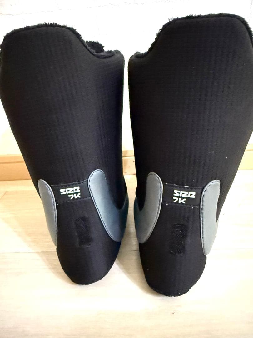 Burton Smalls BOA® スノーボードブーツ 7K