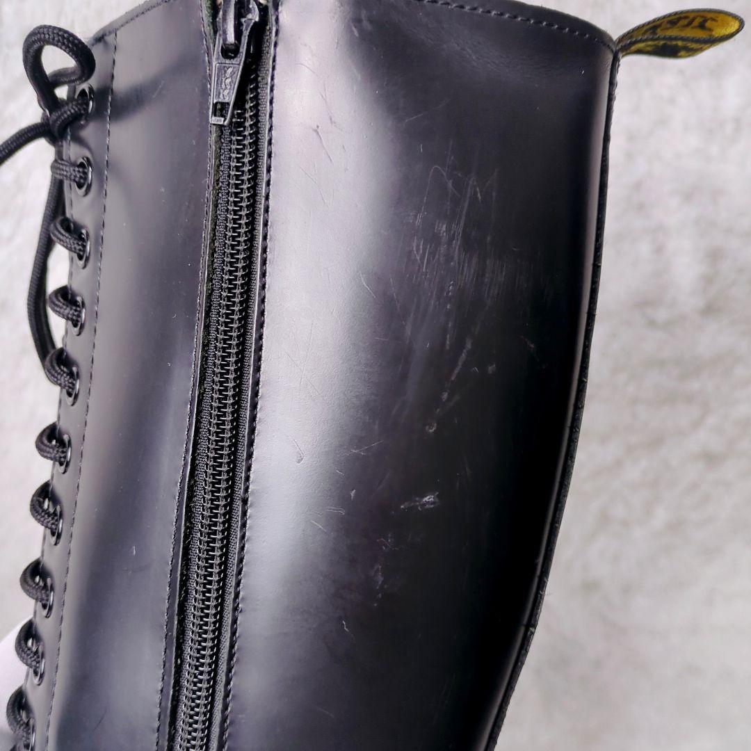 希少 入手困難　ドクターマーチン １２２７０ ２０ホール　サイドジップ