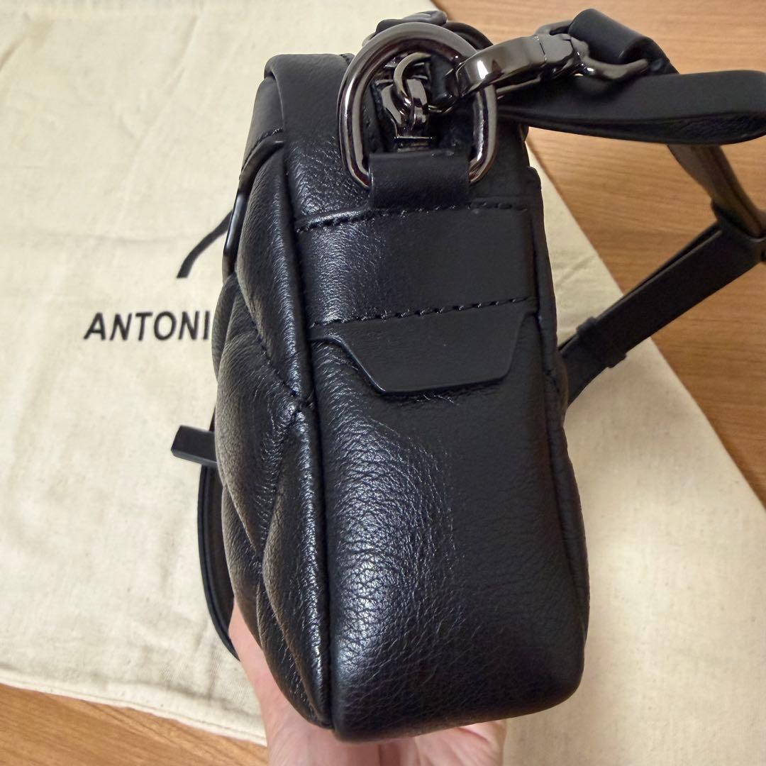 【新品タグ付】ANTONIO CRISTIANO 牛革 ショルダー保存袋付