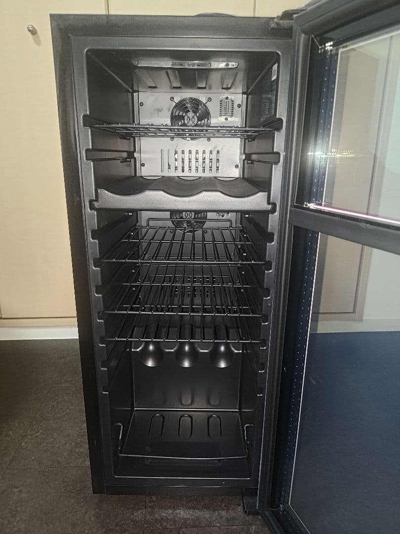 フォルスタージャパン ワインセラー 18本 2温度設定 FJH-56GD-R