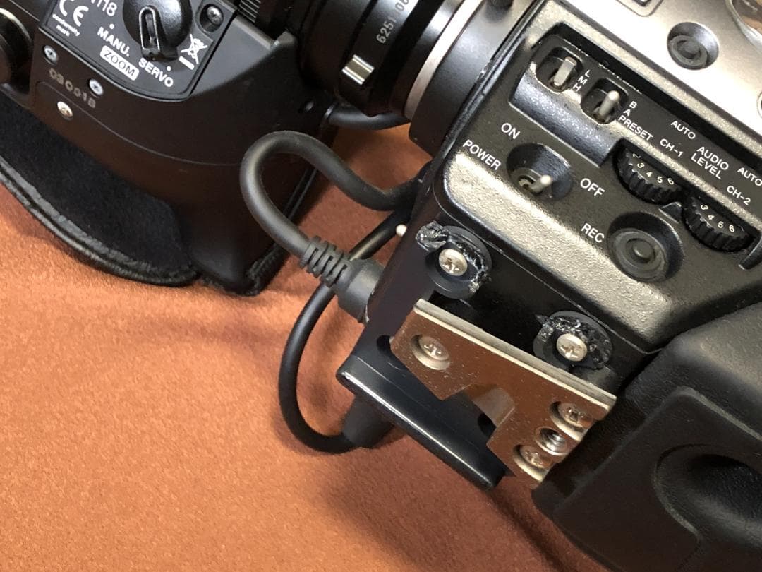 【訳あり特価】難あるもまだまだ使えるJVC HM-700（S×Sレコーダー付）②