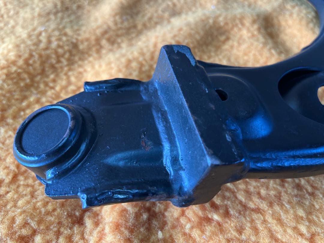 t*i様 ダイハツ エッセ L235S 加工ロアアーム