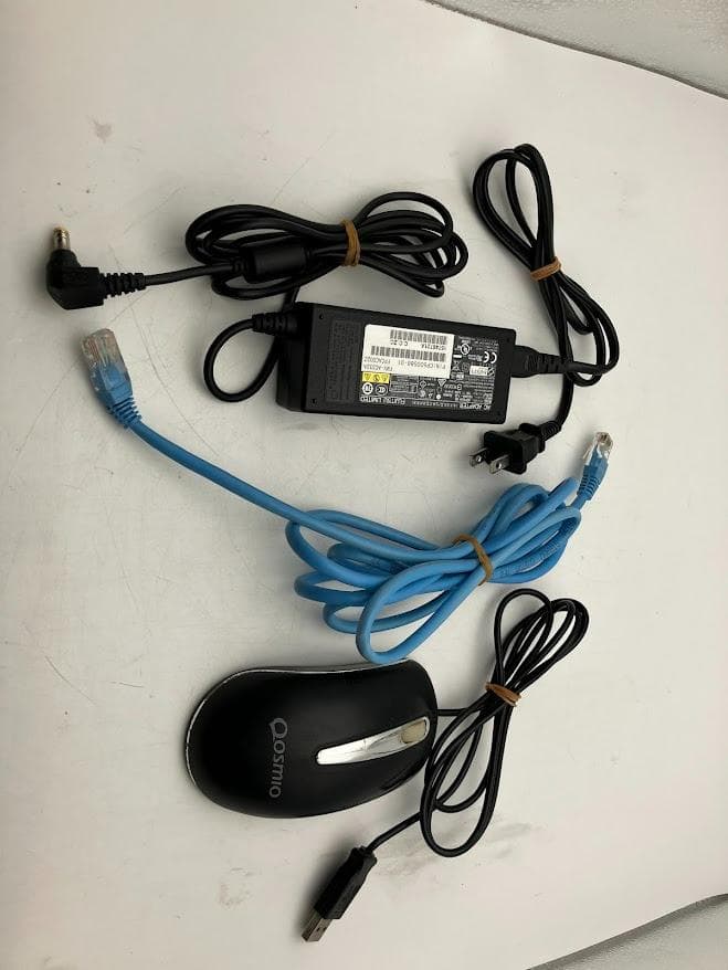 FUJITSU　ノートパソコン　LIFEBOOK　A576／Ｐ