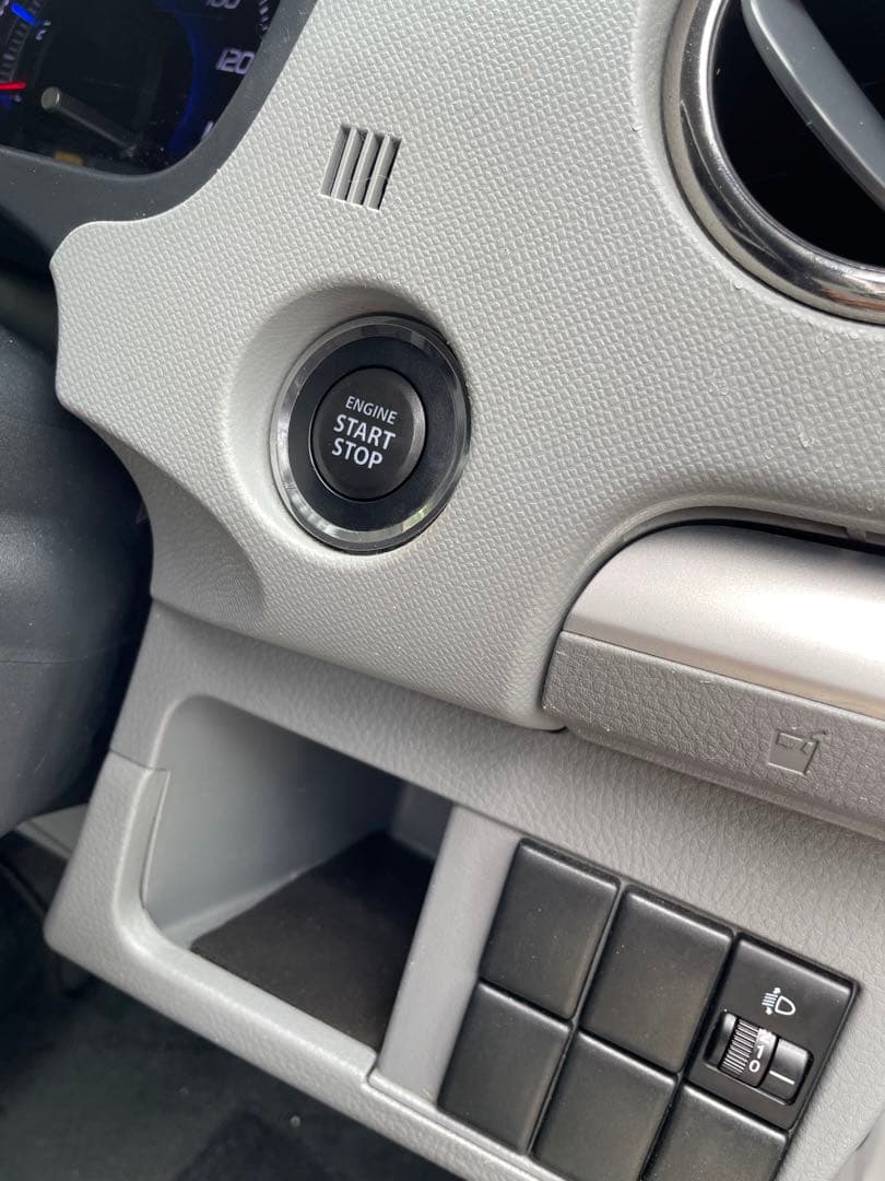 マツダ AZ-ワゴン XS 9.9万㌔ 平成24車名マツダ