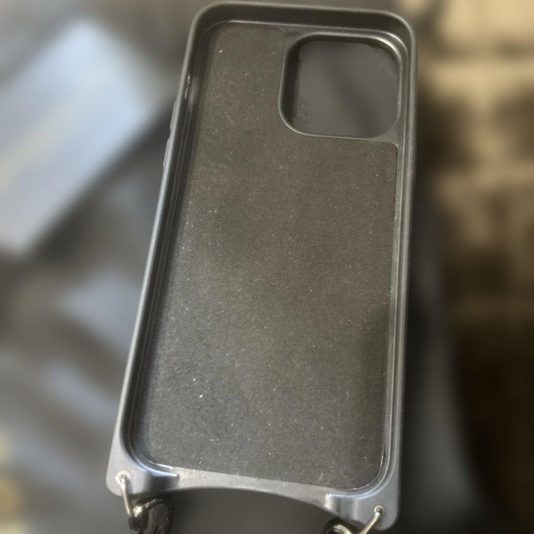 【美品】bandolierメタリックiPhoneケース 15Pro MAX
