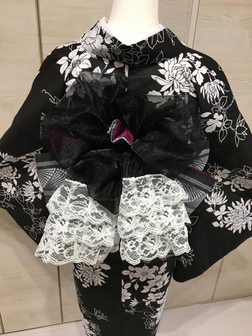 小粋【浴衣2点セット】新品❗️牡丹・菊　黒色