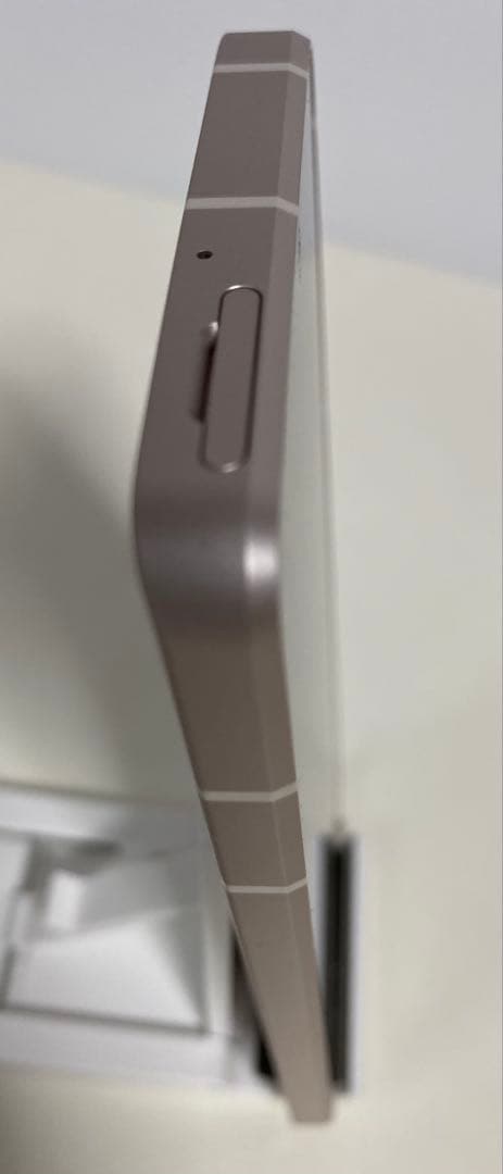 【美品】AQUOS sense 8 128GB docomo SIMフリー