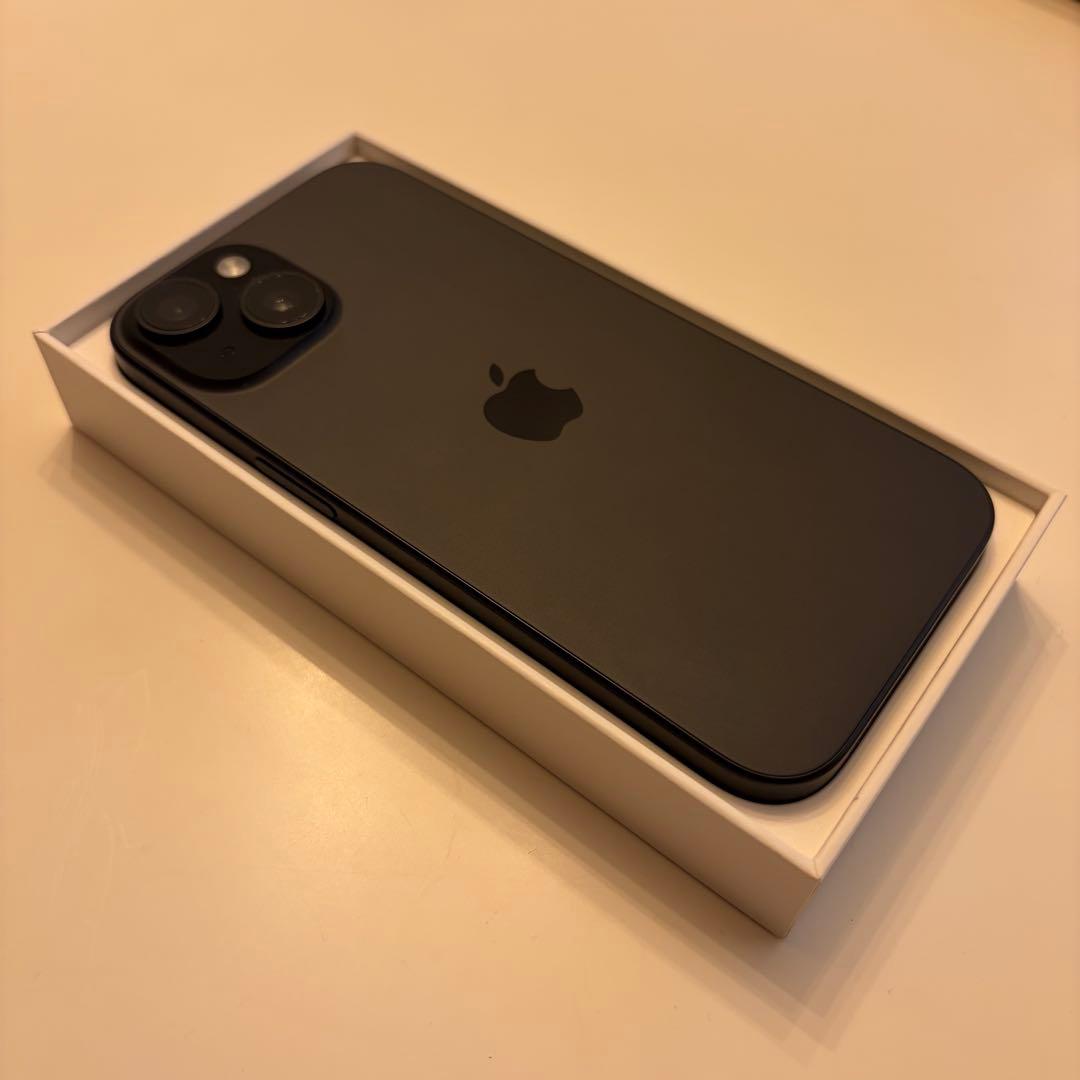 iPhone 15 SIMフリー　ブラック 本体 ガラスフィルム　本革ケース付き