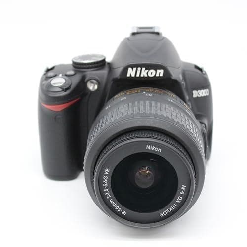 Nikon D3000 ダブルズームキット デジタル一眼レフカメラ