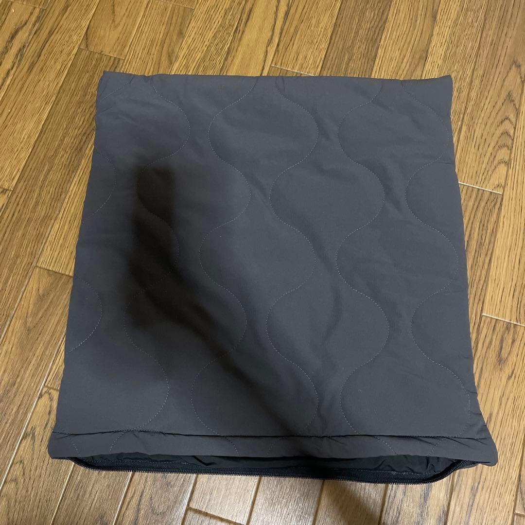 【極美品】Makuake 着る寝袋3 モモンガ M チャコール