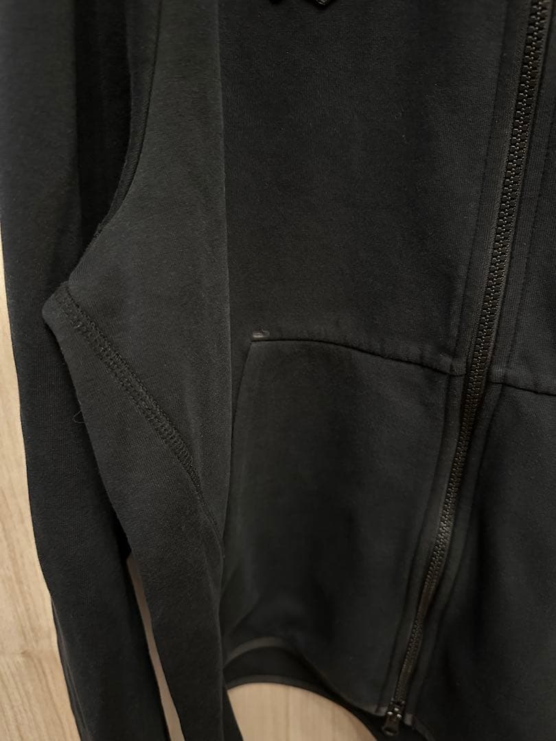 希少品　鹿島アントラーズ 19 NIKE テックフリースフルジップフーディ