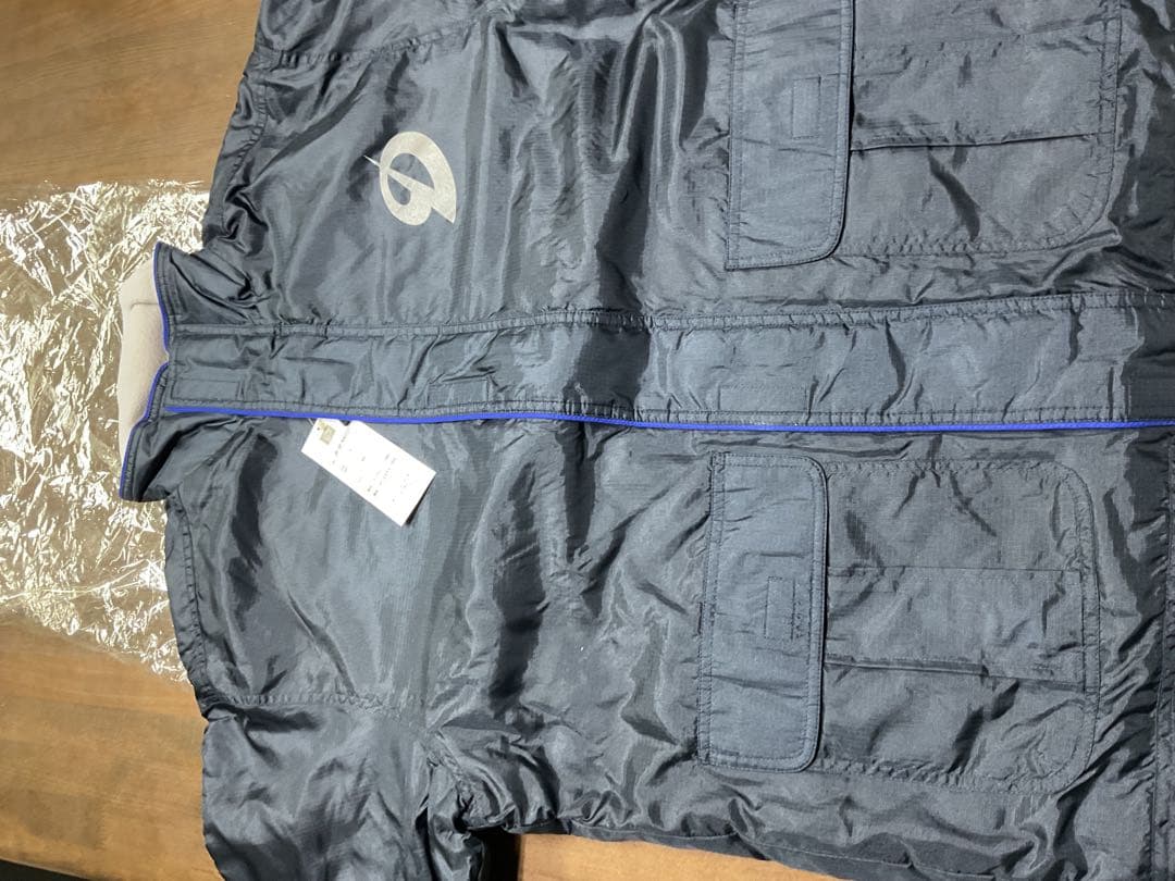 中日ドラゴンズ ウインドブレーカー 名古屋ドーム5周年記念 シーズンシート特典