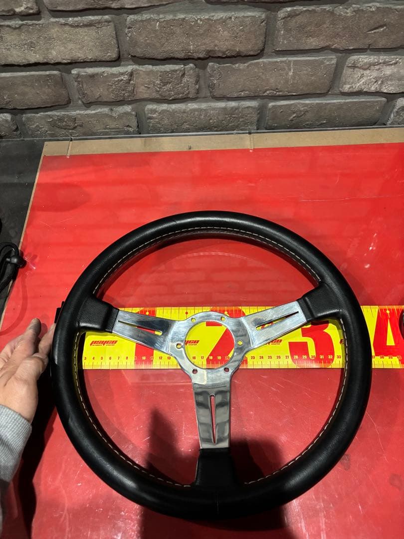 Nardi ステアリングホイール