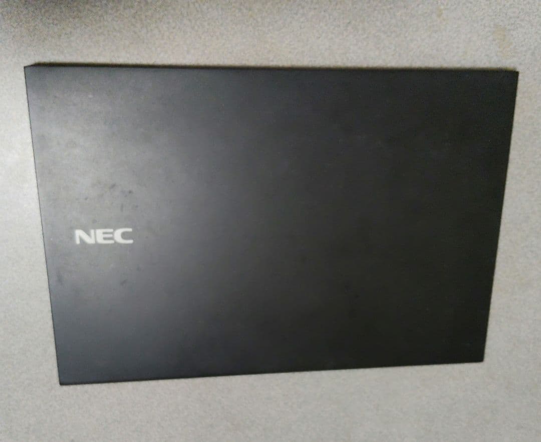 NEC　ノートパソコン　PC-GN174Y1A2　超軽量