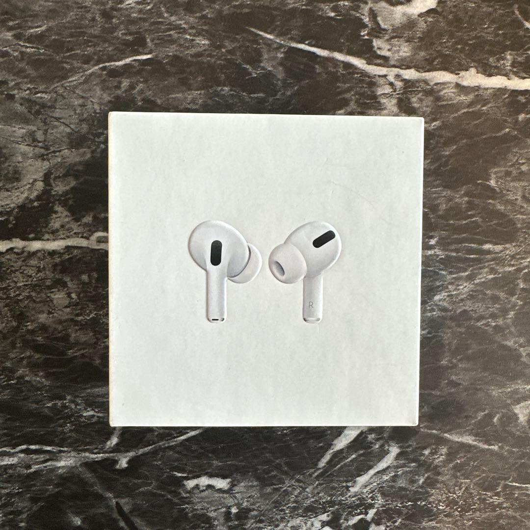 【交渉可能】Apple AirPods Pro(付属品付き)