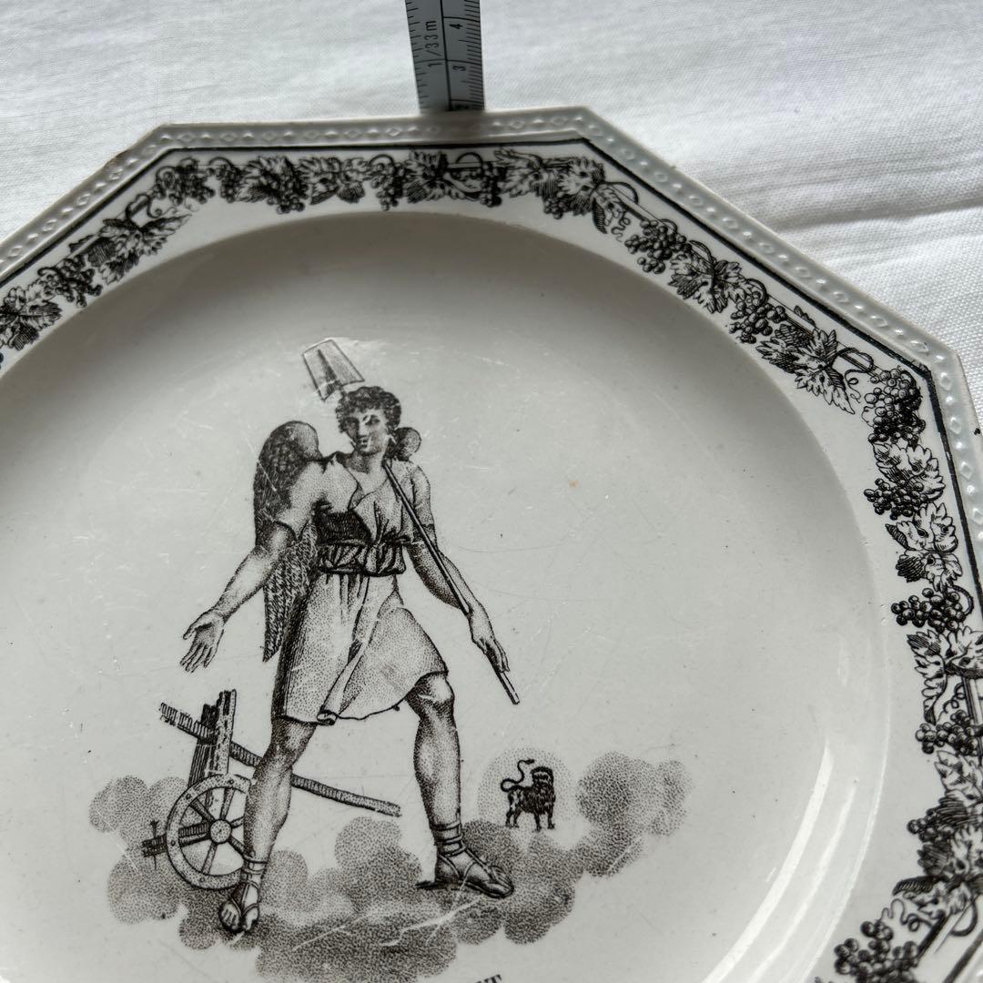 クレイユ モントロー オクトゴナル グリザイユ フランス