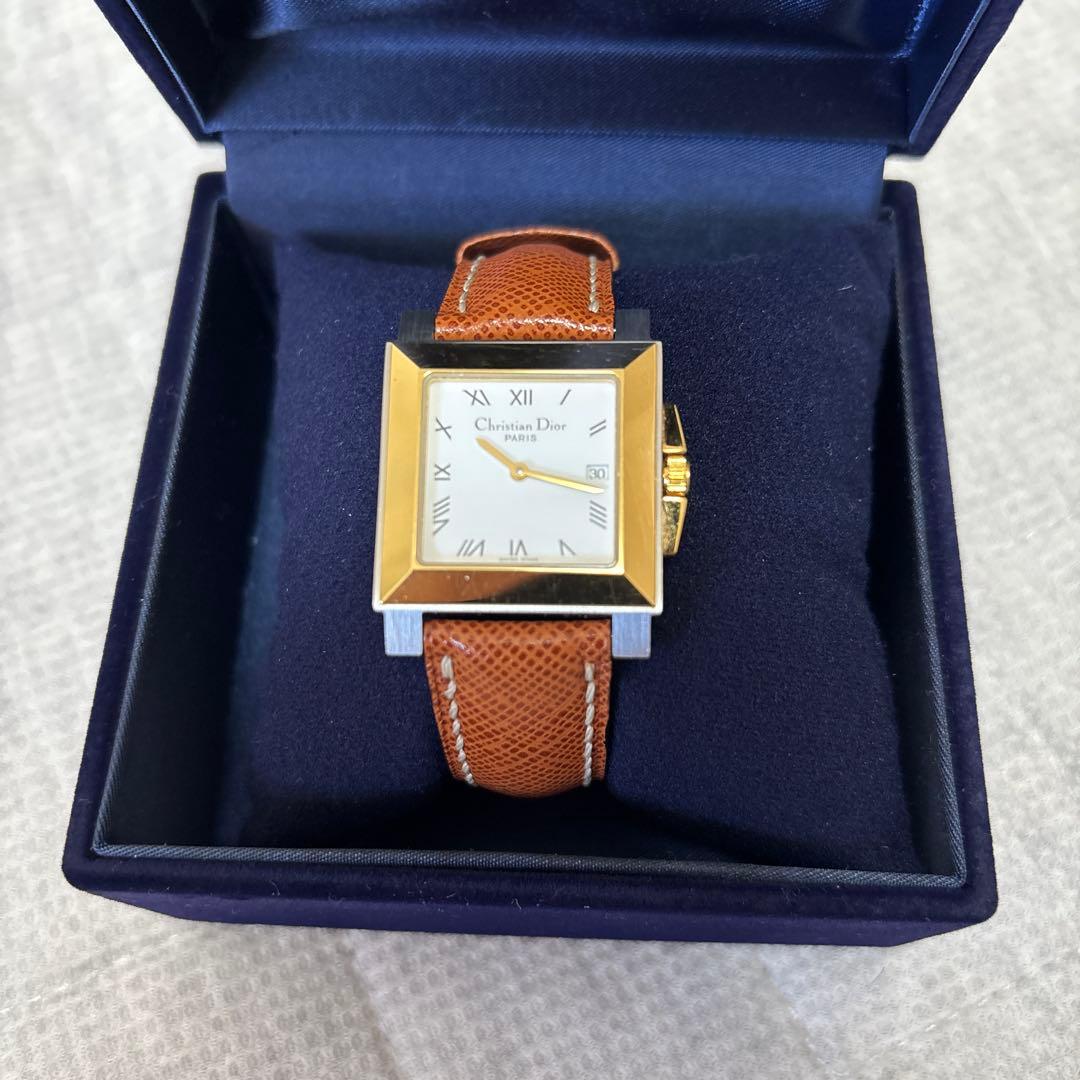 CHRISTIAN DIOR　スクエア　腕時計　レザーベルト