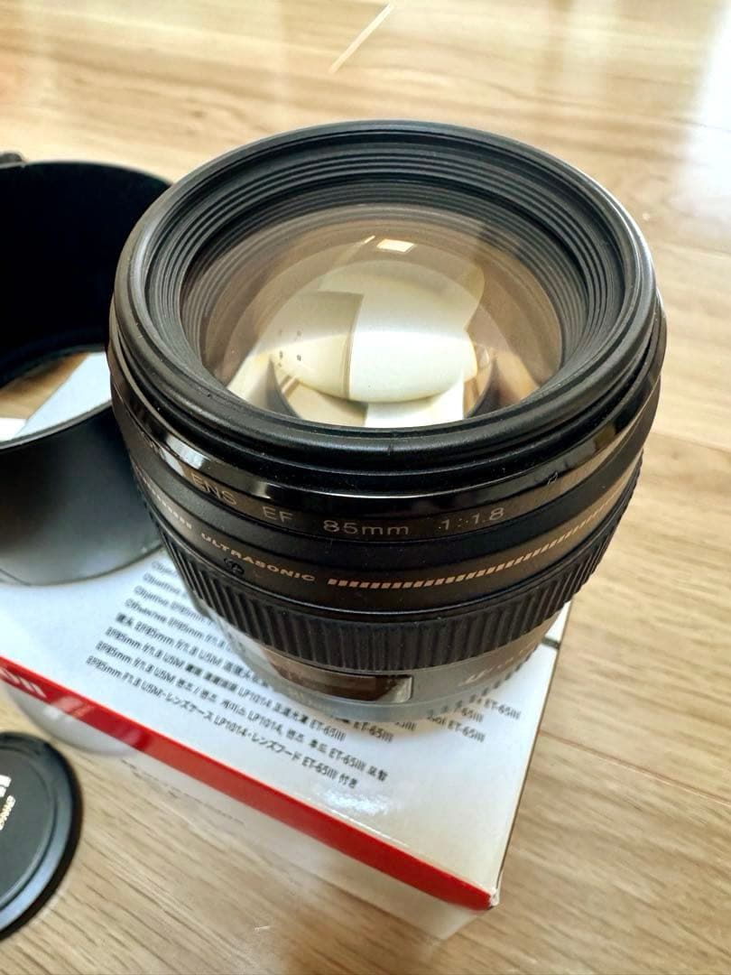 【最終金額・極美品】キャノンCANON EF 85mm F/1.8 USM