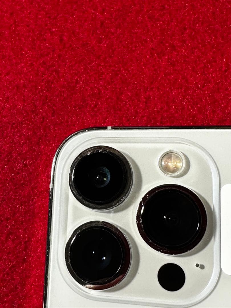 【4076】iPhone 13PROシルバー 256GB simフリー