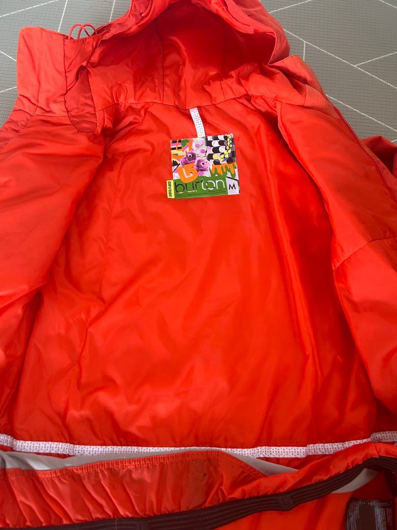 burton スノーボードウェア 上下　M&Sサイズ