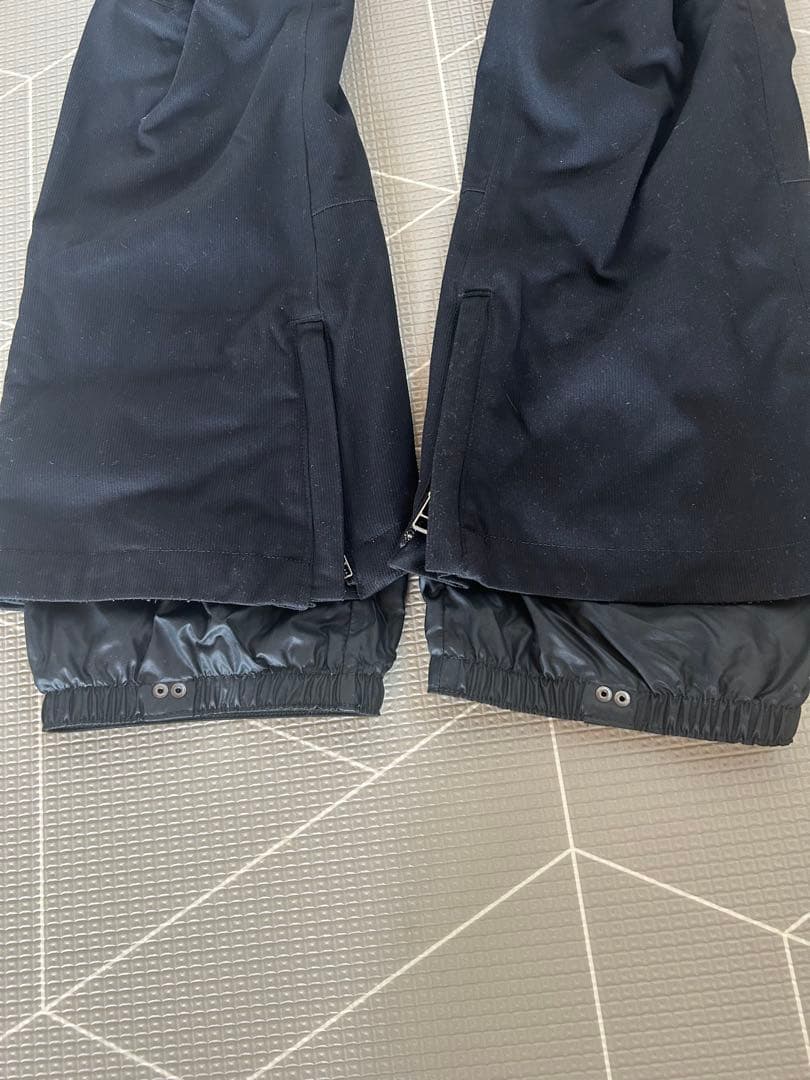 burton スノーボードウェア 上下　M&Sサイズ