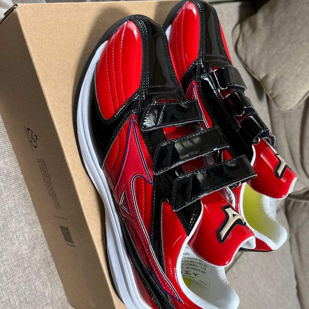 Mizuno グローバルエリートトレーニングシューズ レッド/ブラック