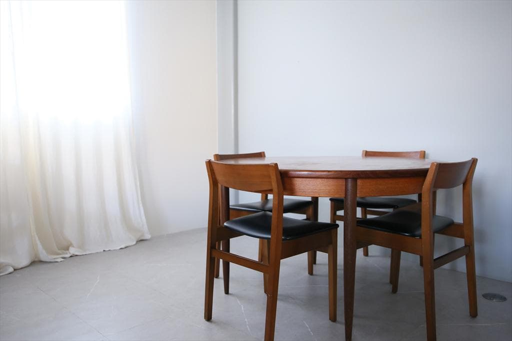 英国ヴィンテージチーク古木ダイニングチェア/椅子イス/モダン(92-259-1)