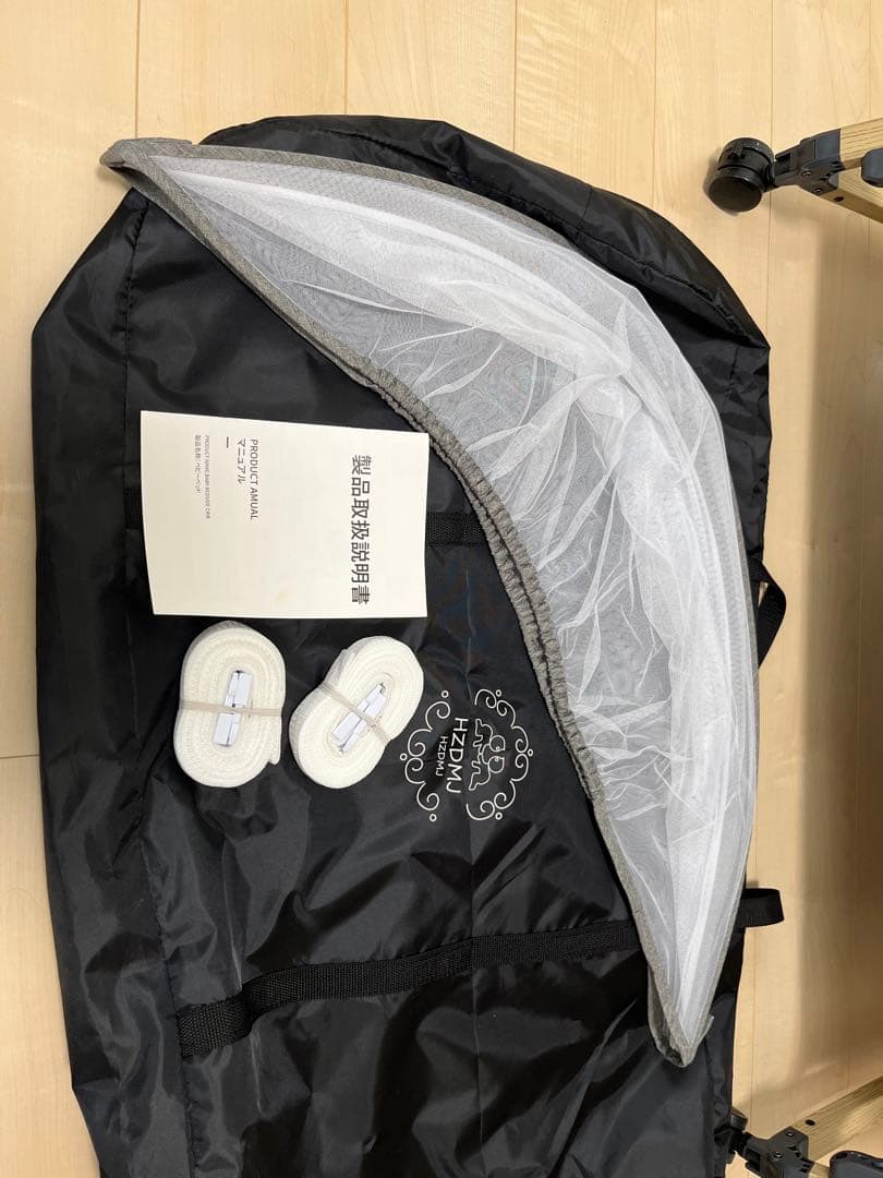 【美品】HZDMJ ベビーベッド　グレー