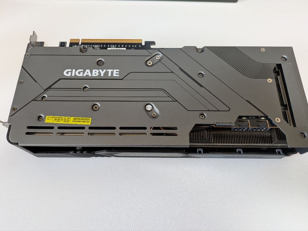 グラフィックボード・グラボ・ビデオカード Gigabyte Radeon RX 7900 GRE GAMING OC