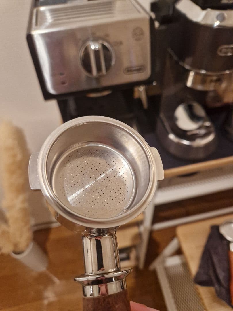 h*a様 De'Longhi デロンギ ECP3220J-BK セット【美品】