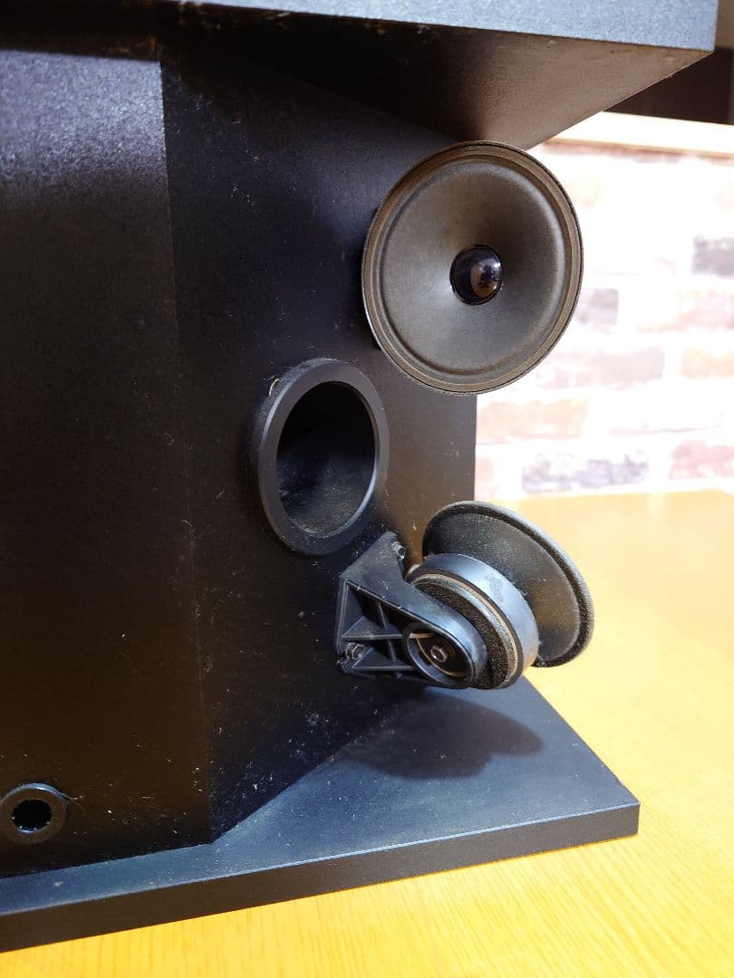 BOSE　301 music monitor-Ⅱ　天井吊下げブラケット　付き