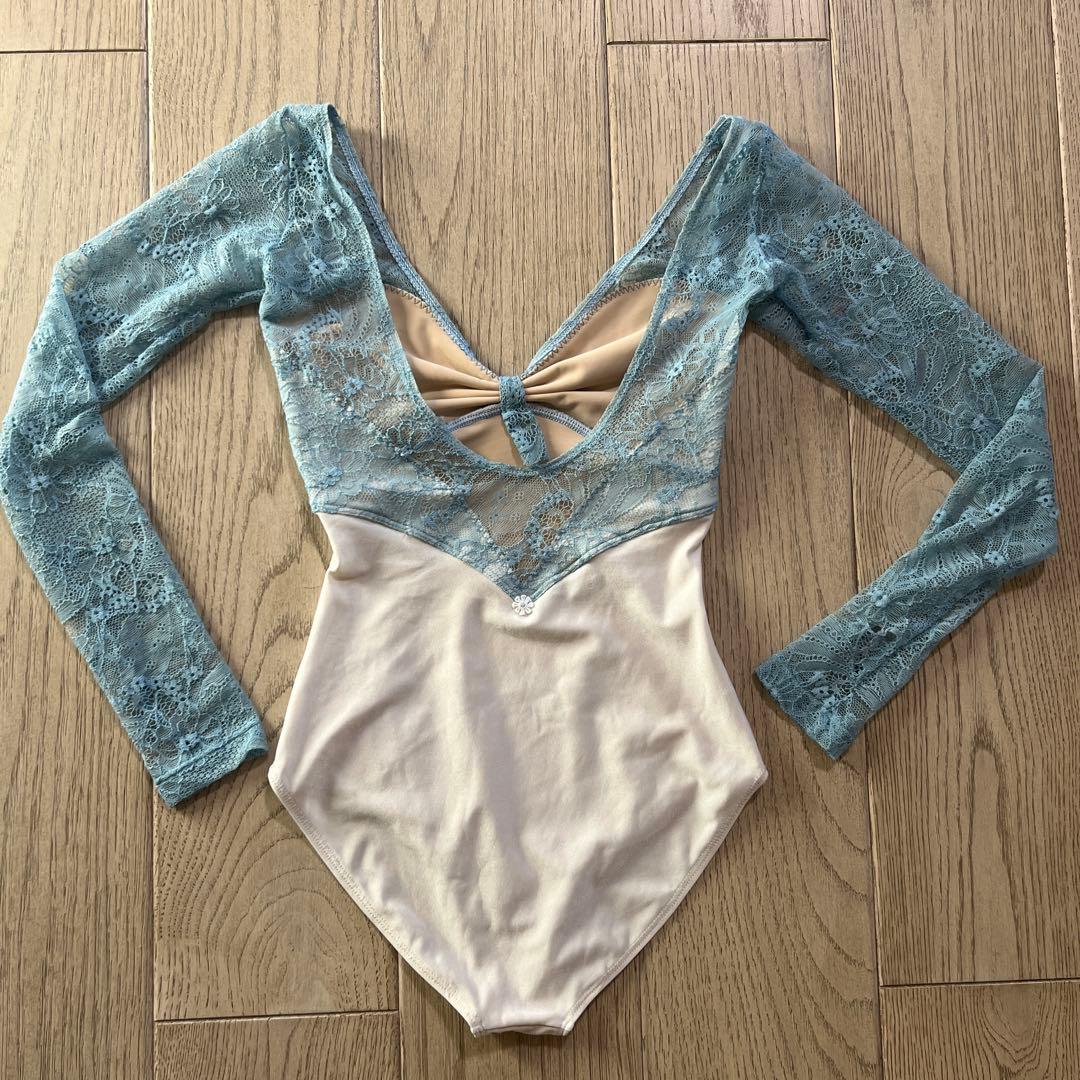 ★ケーキ　Dellalo Milano デラロミラノ