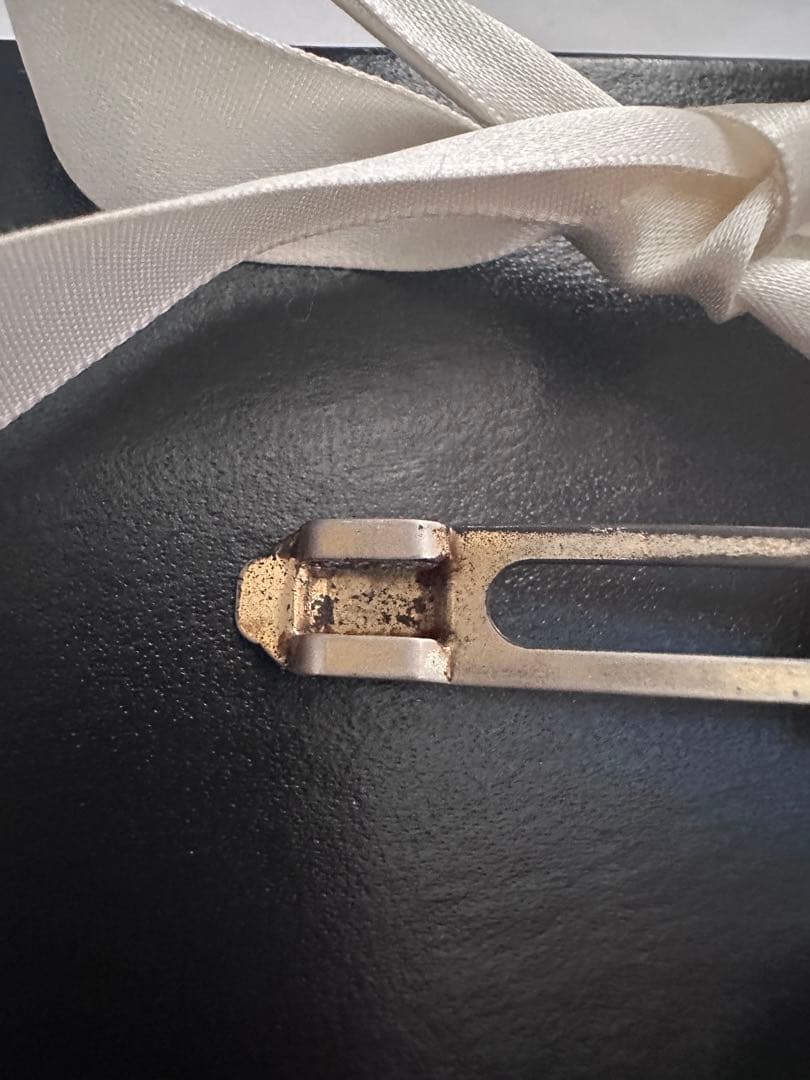 CHANEL《ヴィンテージ ロゴヘアバレッタ》ベージュ 箱有 くすみカラー