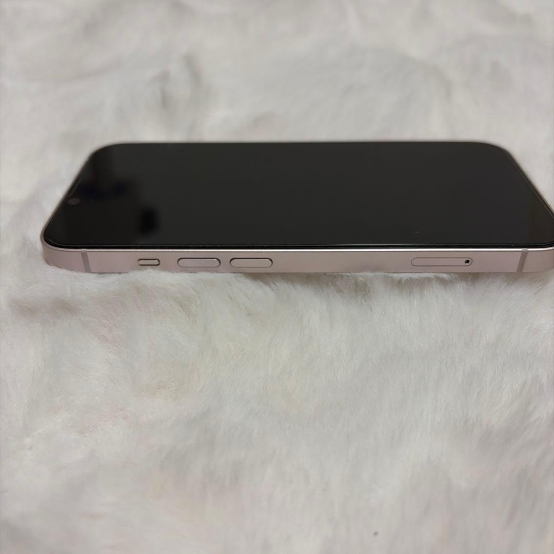 iPhone13本体 256GB 充電ケーブル2個＋カバー3個付き