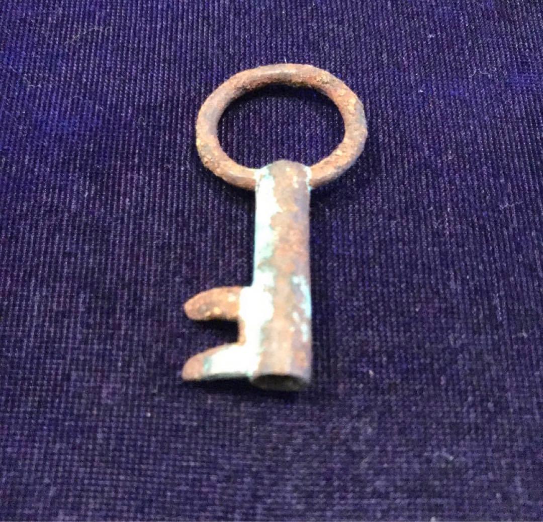 【珍品】徳川吉宗時代の目安箱の鍵？歴史的発見？