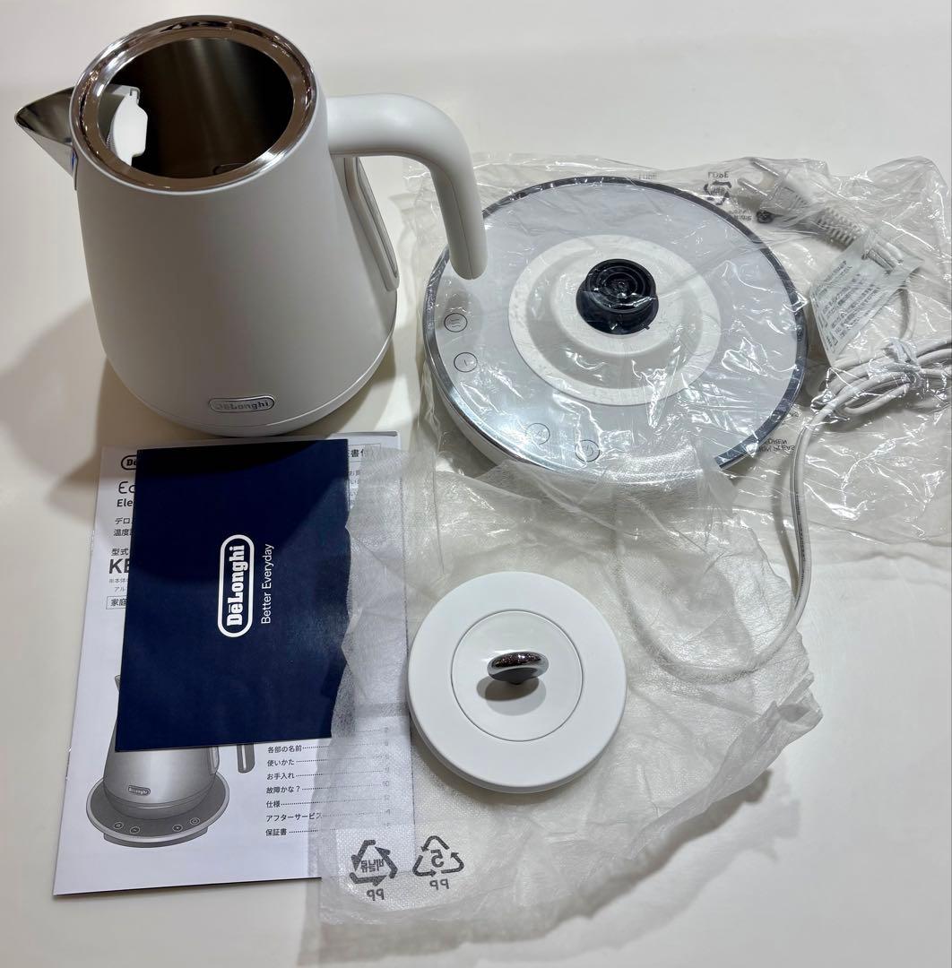 De'Longhi 電気ケトル KBY1210J-W