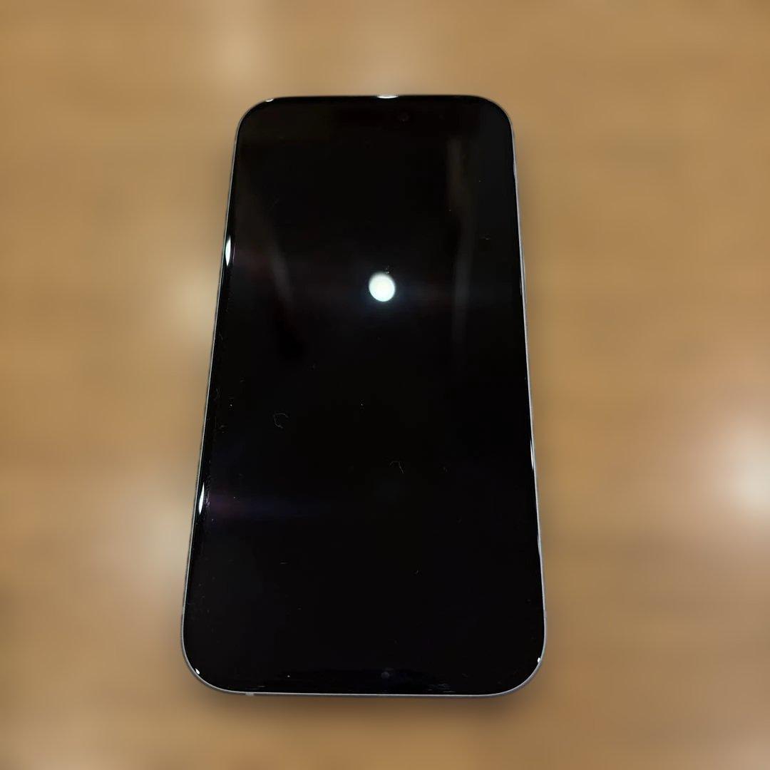 iPhone 15 128GBブルー 本体 ケーブル・フィルム・ケース付き！