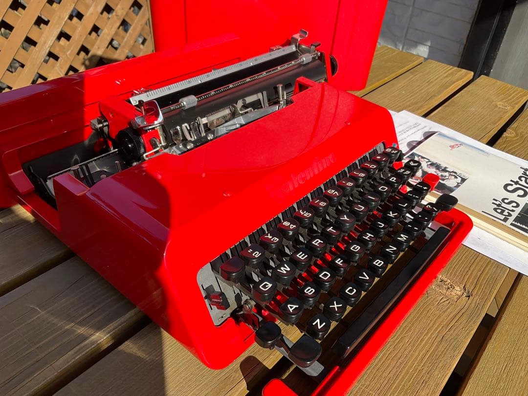 olivetti valentine 整備済　完動品　中古品　超綺麗