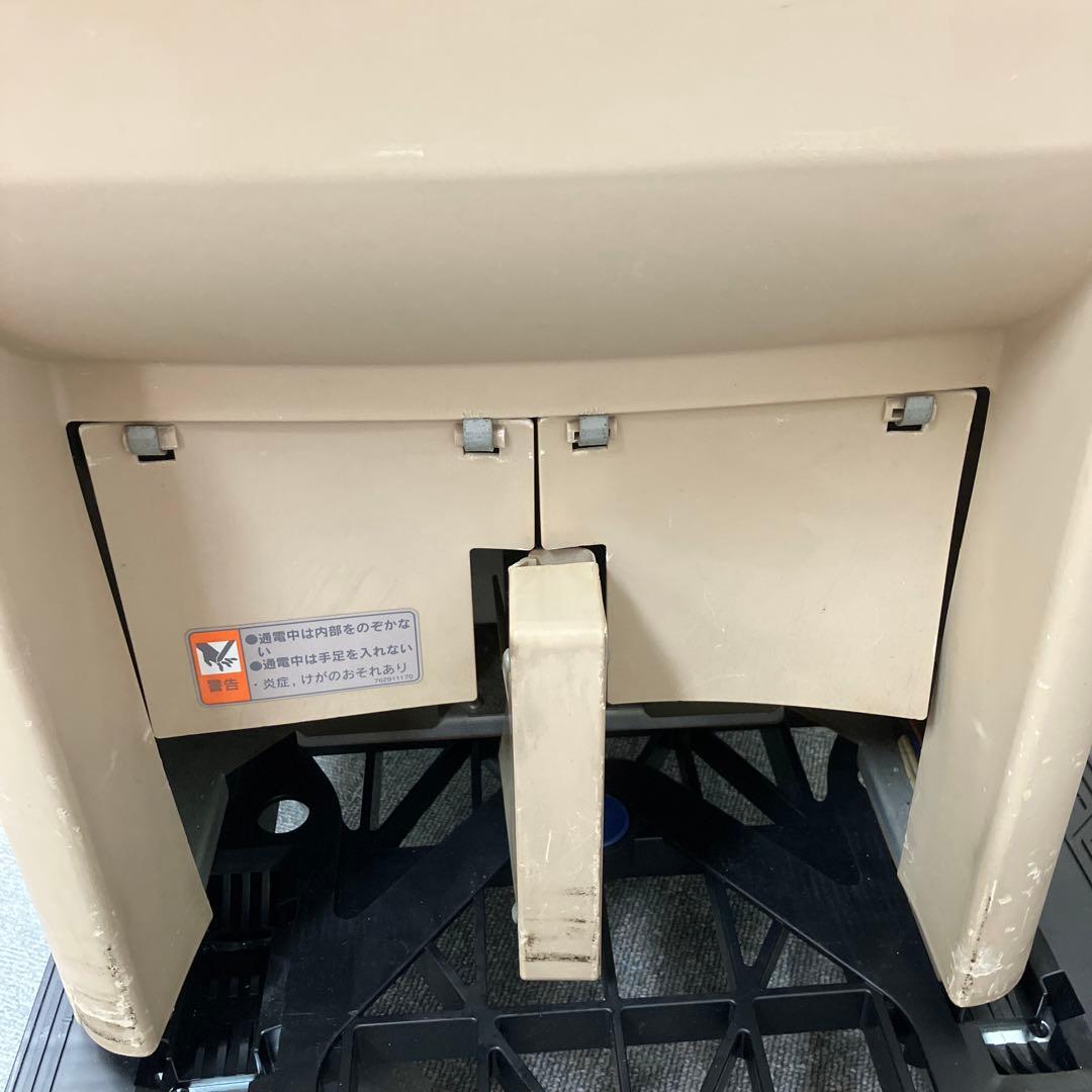 スリッパ殺菌ディスペンサーSSDX-V IHIシバウラ　スリッパつき