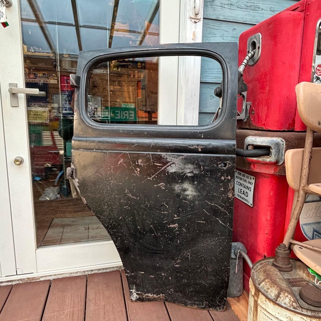 送料込み！USA 1920年代　フォードモデルAセダン　ドア door 本物