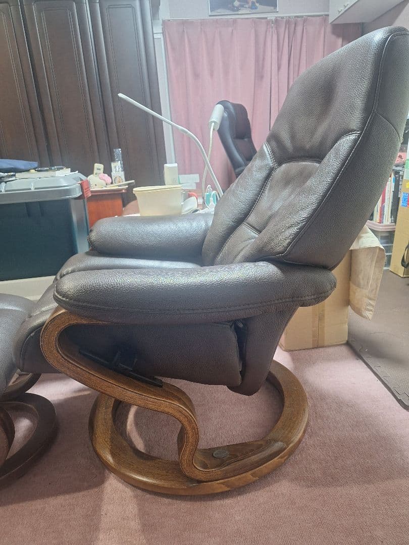 【引き取り専用】ヒモラ レザー リクライニングソファチェア